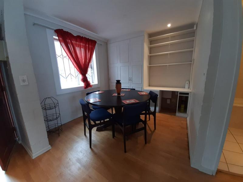 To Let 1 Bedroom Property for Rent in Simons Town Western Cape